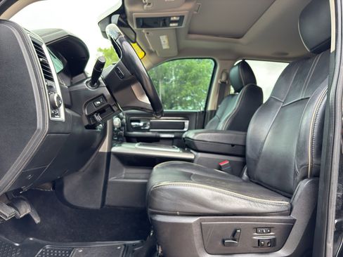 Used 2014 RAM 1500 Limited AWD/4WD image 15
