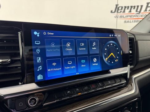 Used 2023 Chevrolet Silverado 1500 LT AWD/4WD image 18
