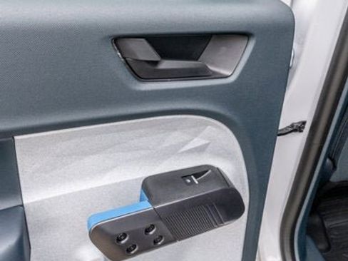 New 2025 Ford Maverick XLT image 55