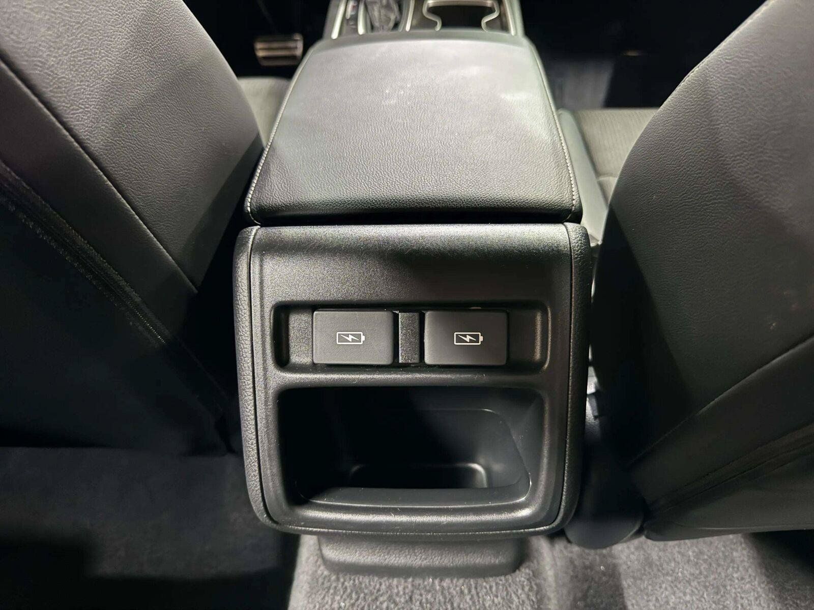 Used 2022 Honda Accord Sport image 44