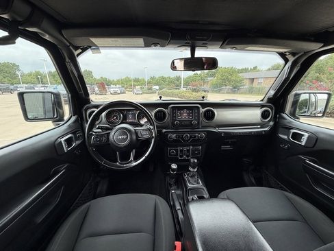 Used 2020 Jeep Wrangler Unlimited Sport S image 24