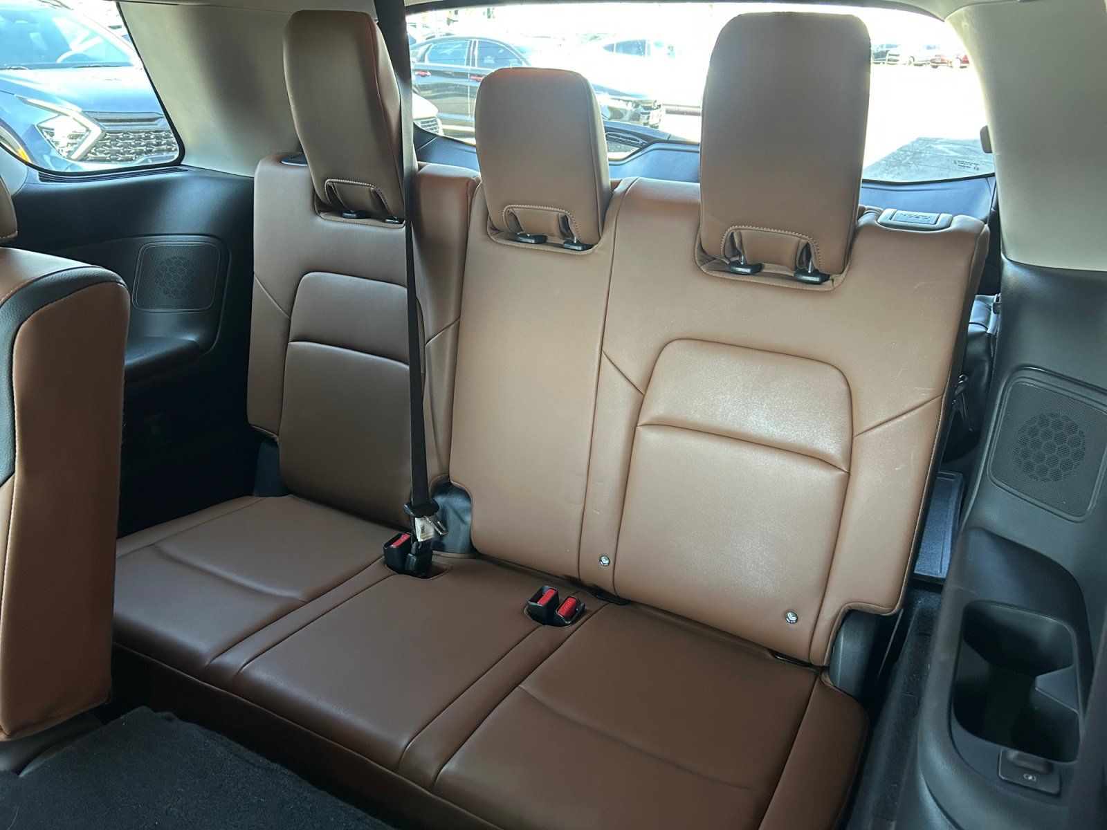 Used 2025 Nissan Pathfinder Platinum w/ Cargo Package FWD image 23