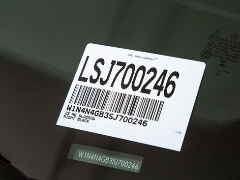 Used 2025 Mercedes-Benz GLA 250 GLA 250 image 35