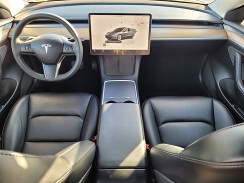 Used 2022 Tesla Model 3 Long Range image 10