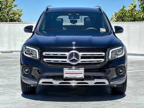 Used 2022 Mercedes-Benz GLB 250 4MATIC image 11