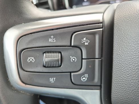 Used 2024 Chevrolet Silverado 1500 LT image 25