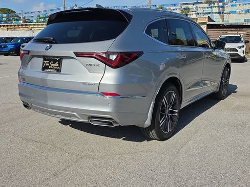Certified 2025 Acura MDX SH-AWD w/ Advance Package image 4