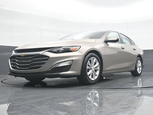 Used 2022 Chevrolet Malibu LT FWD image 25
