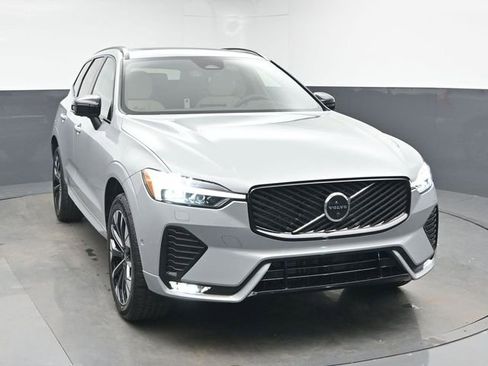 New 2026 Volvo XC60 B5 Plus w/ Protection Package Premier image 2