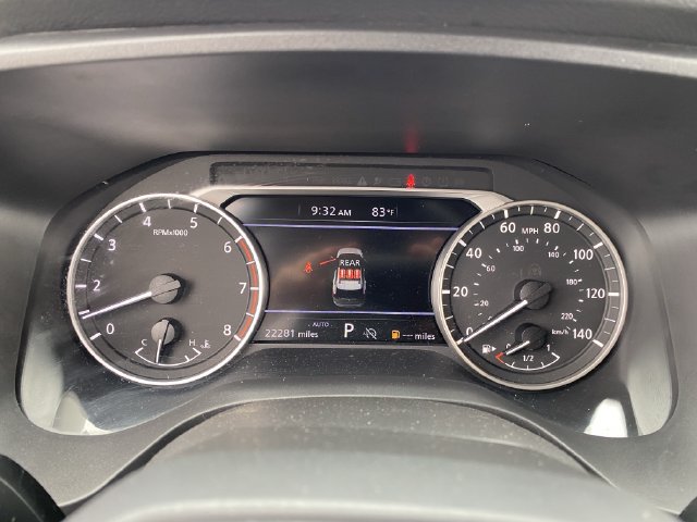 Used 2025 Nissan Rogue S AWD/4WD image 29