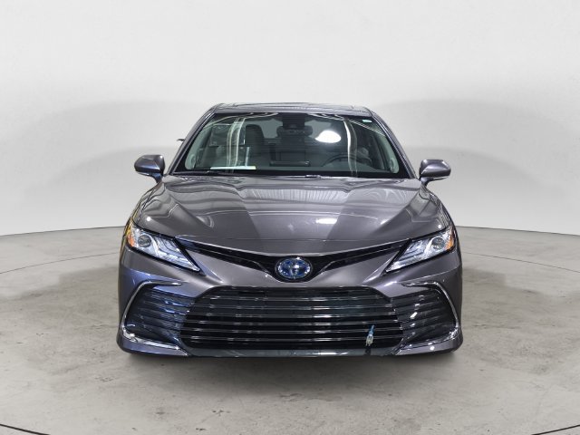 Used 2024 Toyota Camry XLE w/ Navigation Package FWD image 8