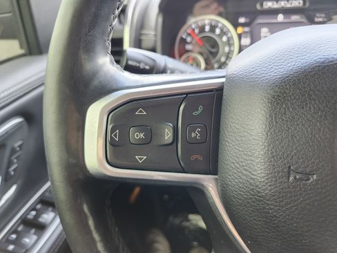 Used 2019 RAM 1500 Laramie image 40