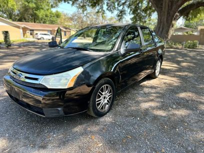 Used 2010 Ford Focus SE