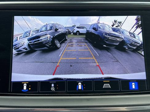 Used 2024 Buick Enclave Premium FWD image 27