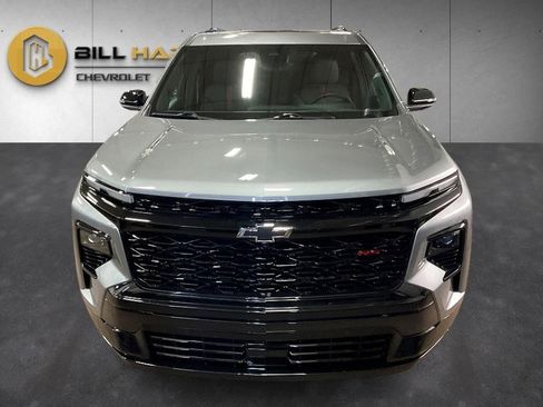 Used 2025 Chevrolet Traverse RS w/ LPO, Floor Liner Package image 8