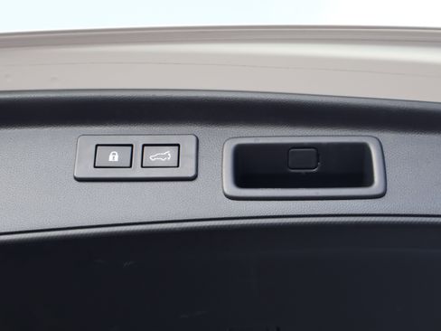 Used 2024 Subaru Forester Touring w/ POP Package 3 image 22