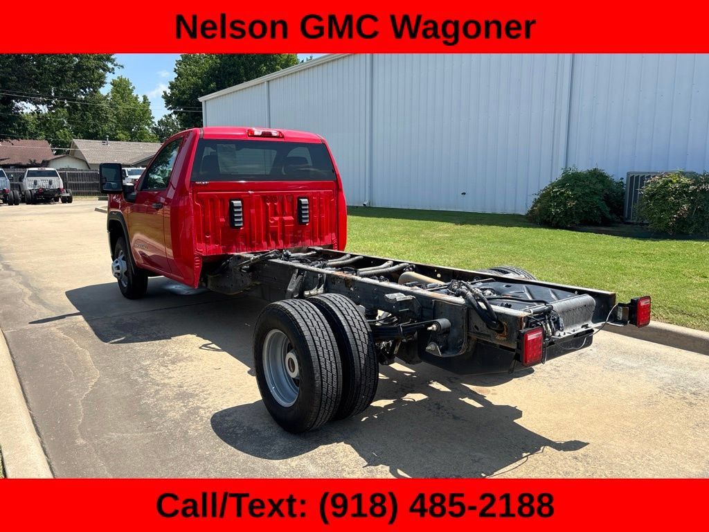 Used 2021 GMC Sierra 3500 4x4 Regular Cab w/ Convenience Package image 12