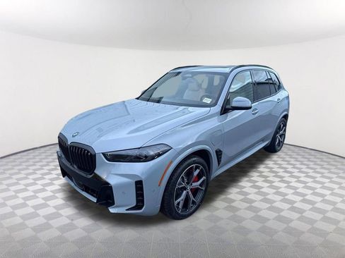 New 2026 BMW X5 xDrive50e w/ M Sport Package image 2