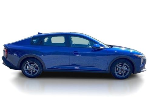 New 2026 Kia K4 FWD image 8