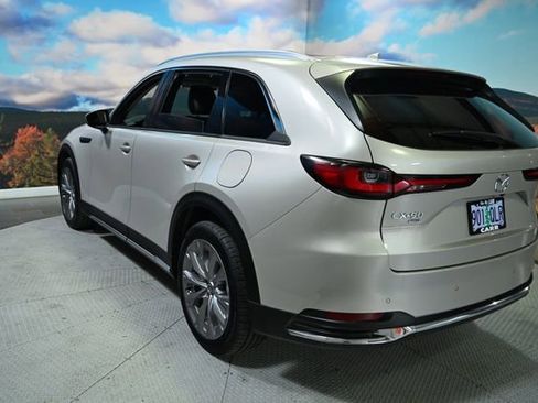 Used 2024 MAZDA CX-90 3.3 Turbo w/ Premium Package image 11