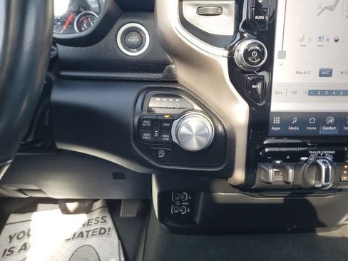 Used 2022 RAM 1500 Laramie AWD/4WD image 20