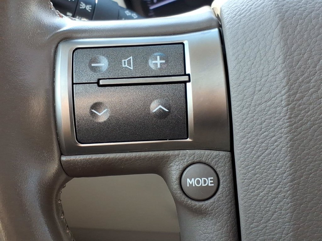 Used 2019 Lexus GX 460 Premium w/ Premium Package AWD/4WD image 25