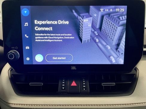 Used 2023 Toyota RAV4 Limited image 27