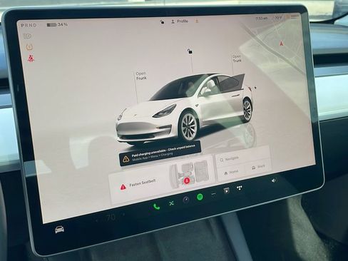 Used 2022 Tesla Model 3 Standard Range image 14