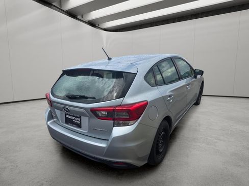 Used 2022 Subaru Impreza 2.0i AWD/4WD image 6