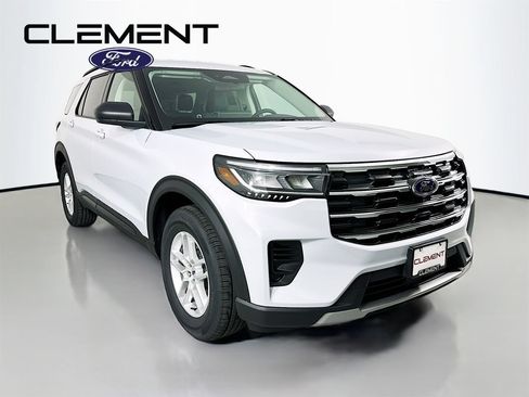 New 2026 Ford Explorer Active AWD/4WD image 3