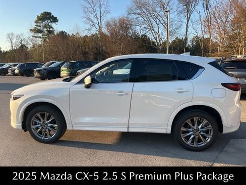 New 2025 MAZDA CX-5 AWD 2.5 S w/ Premium Plus Pkg image 3