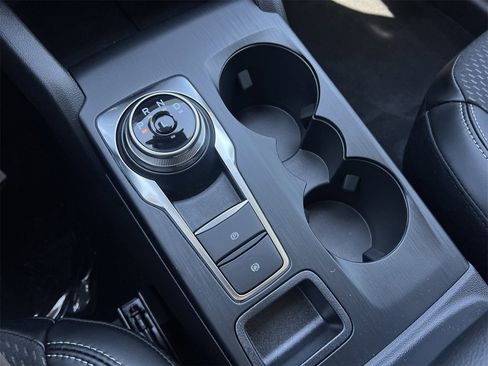 New 2026 Ford Escape SE image 8