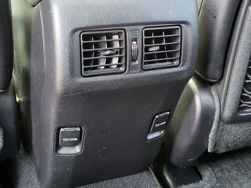 Used 2016 Toyota 4Runner Limited image 22