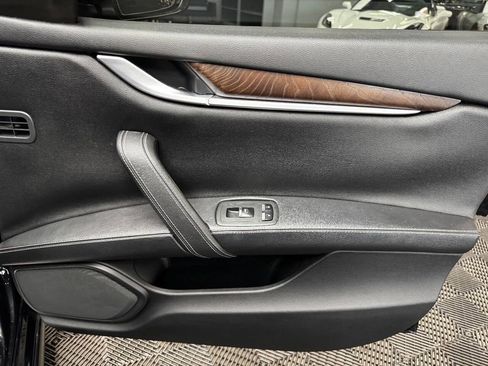 Used 2016 Maserati Ghibli S image 59