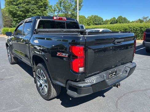 Used 2023 Chevrolet Colorado Z71 w/ Z71 Convenience Package 2 AWD/4WD image 10