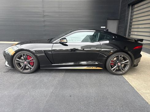 Used 2017 Jaguar F-TYPE SVR AWD/4WD image 2