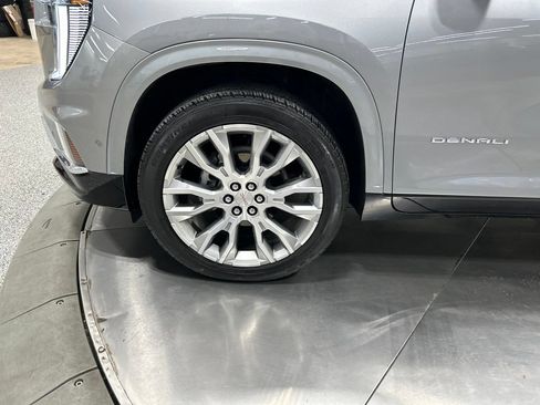 Used 2024 GMC Acadia Denali w/ Super Cruise Package AWD/4WD image 37