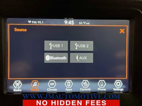 Used 2020 Jeep Renegade Trailhawk w/ Cold Weather Group image 24