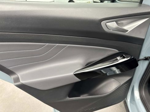 Certified 2024 Volkswagen ID.4 S image 8