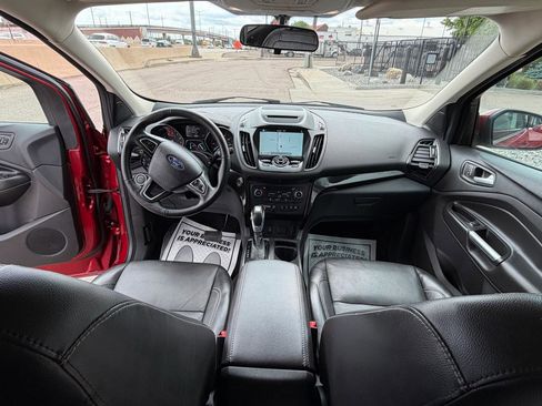 Used 2018 Ford Escape Titanium AWD/4WD image 18