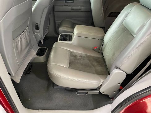 Used 2007 Dodge Durango Limited image 21