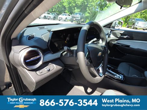 New 2026 Chevrolet Trax LT w/ Driver Confidence Package FWD image 14