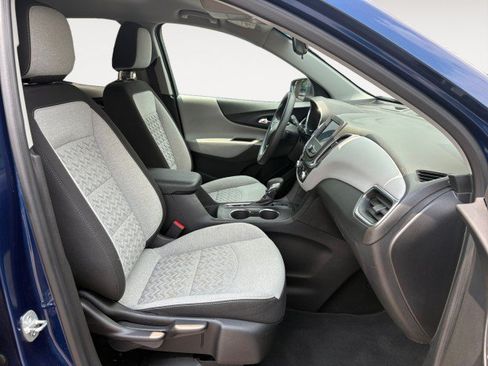 Used 2023 Chevrolet Equinox LT AWD/4WD image 10