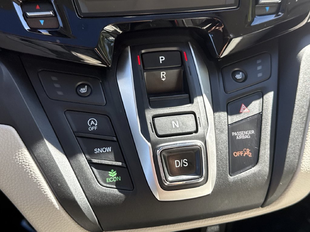 Used 2025 Honda Odyssey EX-L image 22