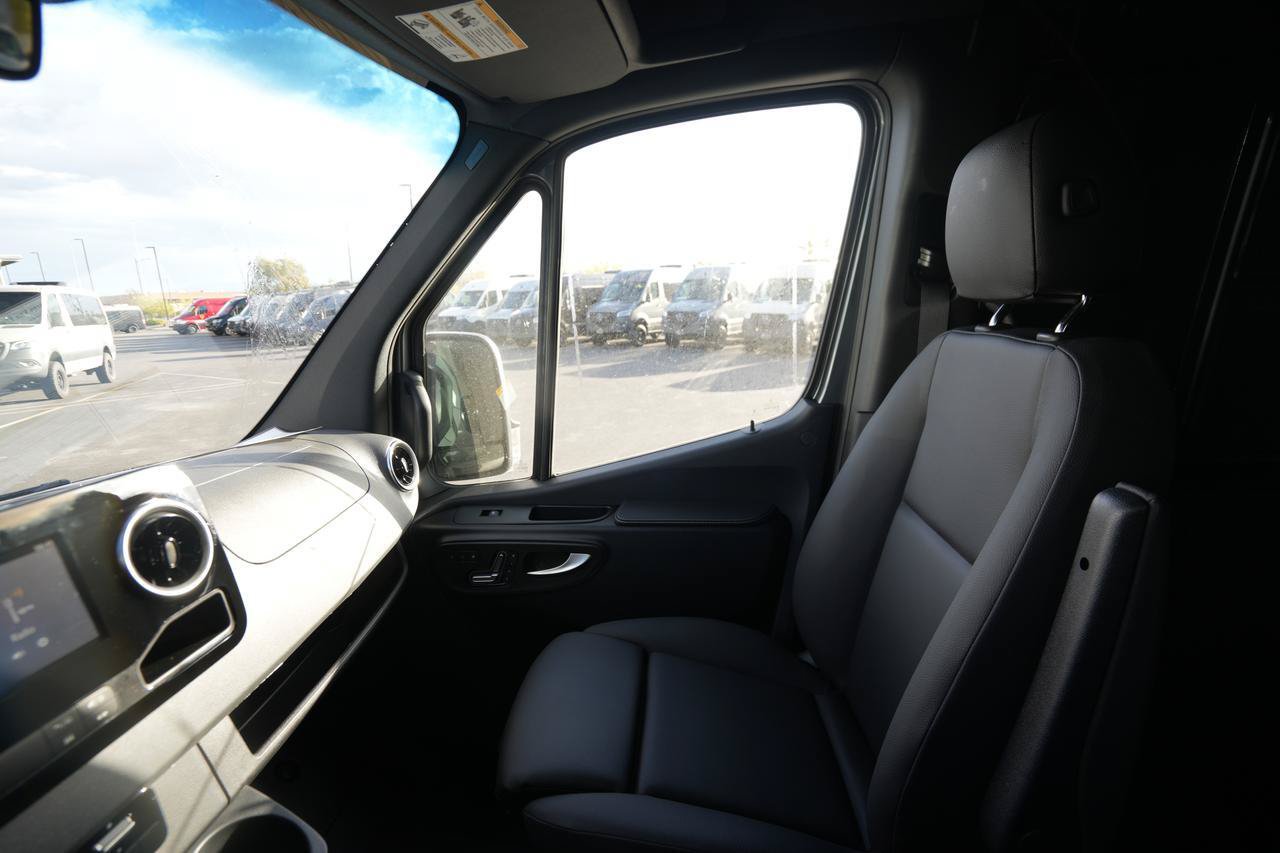 New 2026 Mercedes-Benz Sprinter 3500 image 15