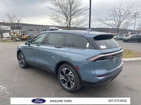 New 2026 Lincoln Nautilus Premier w/ Jet Appearance Package image 7