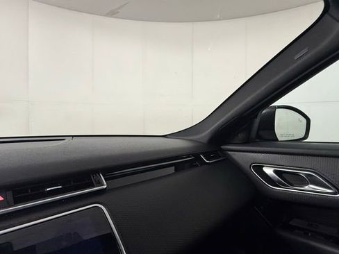 Used 2020 Land Rover Range Rover Velar S AWD/4WD image 15