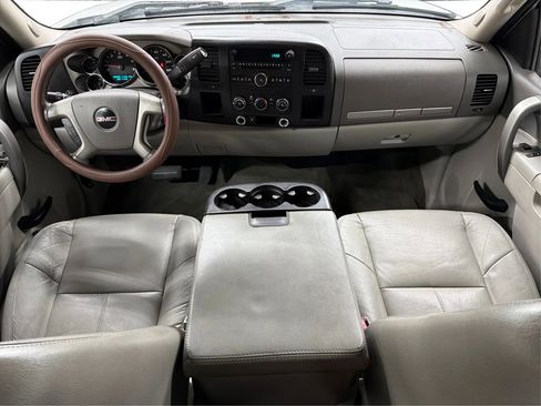 Used 2010 GMC Sierra 1500 SLE w/ Power Pack Plus RWD image 16