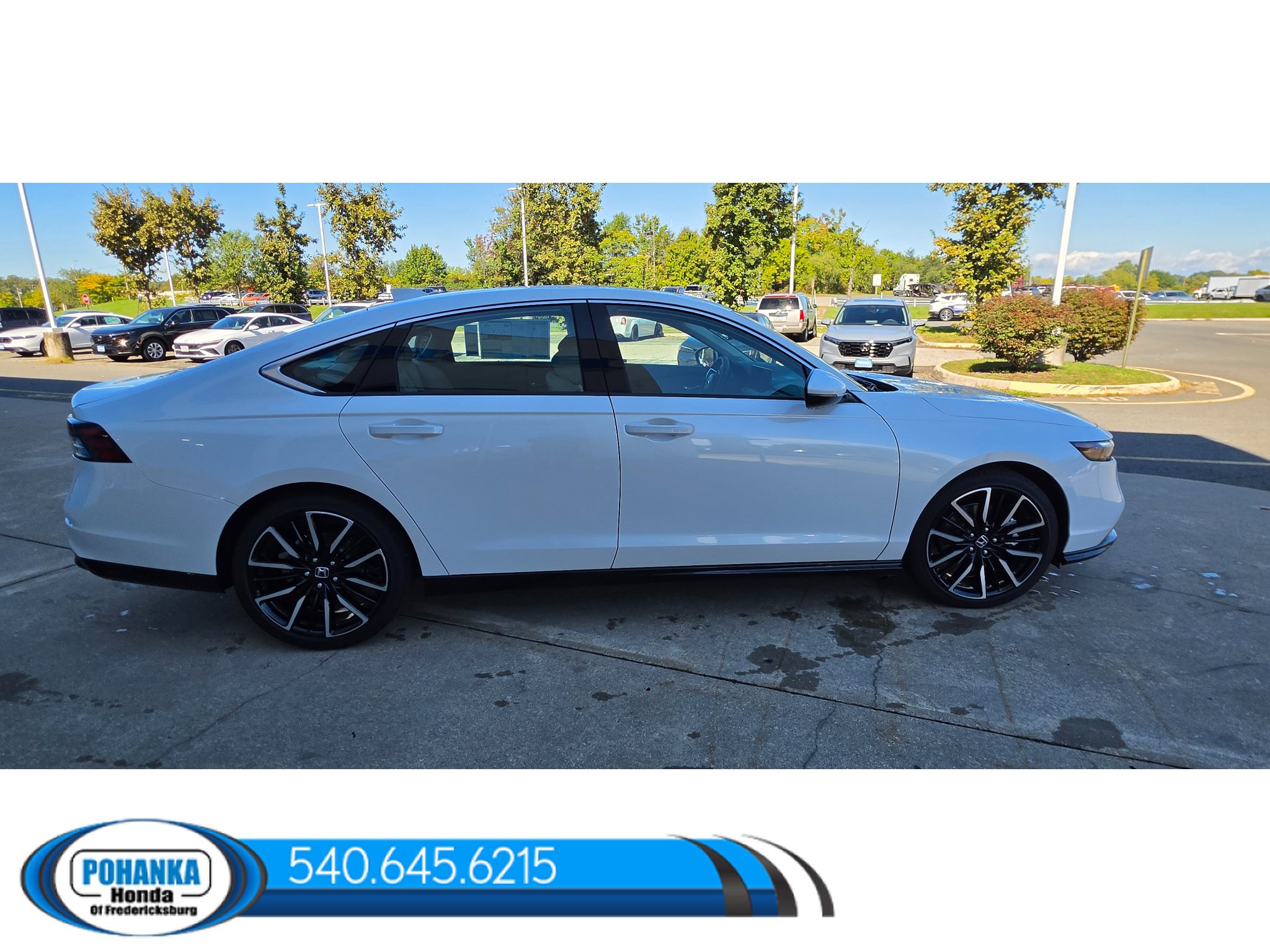 New 2026 Honda Accord Hybrid Touring image 7