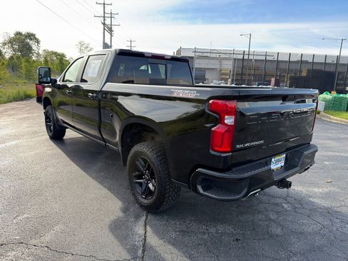 Used 2021 Chevrolet Silverado 1500 LT Trail Boss AWD/4WD image 4